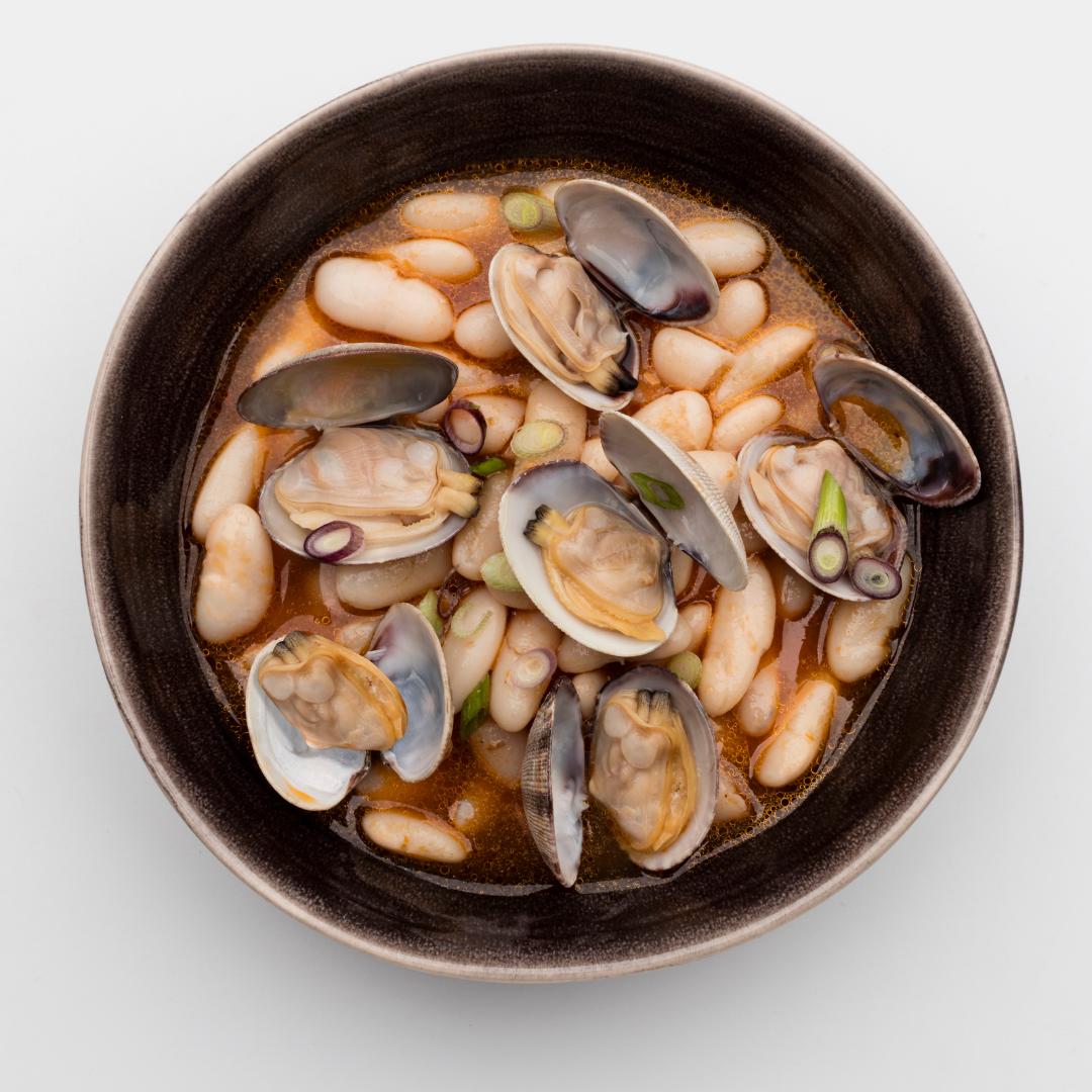 White Fabes with Clams