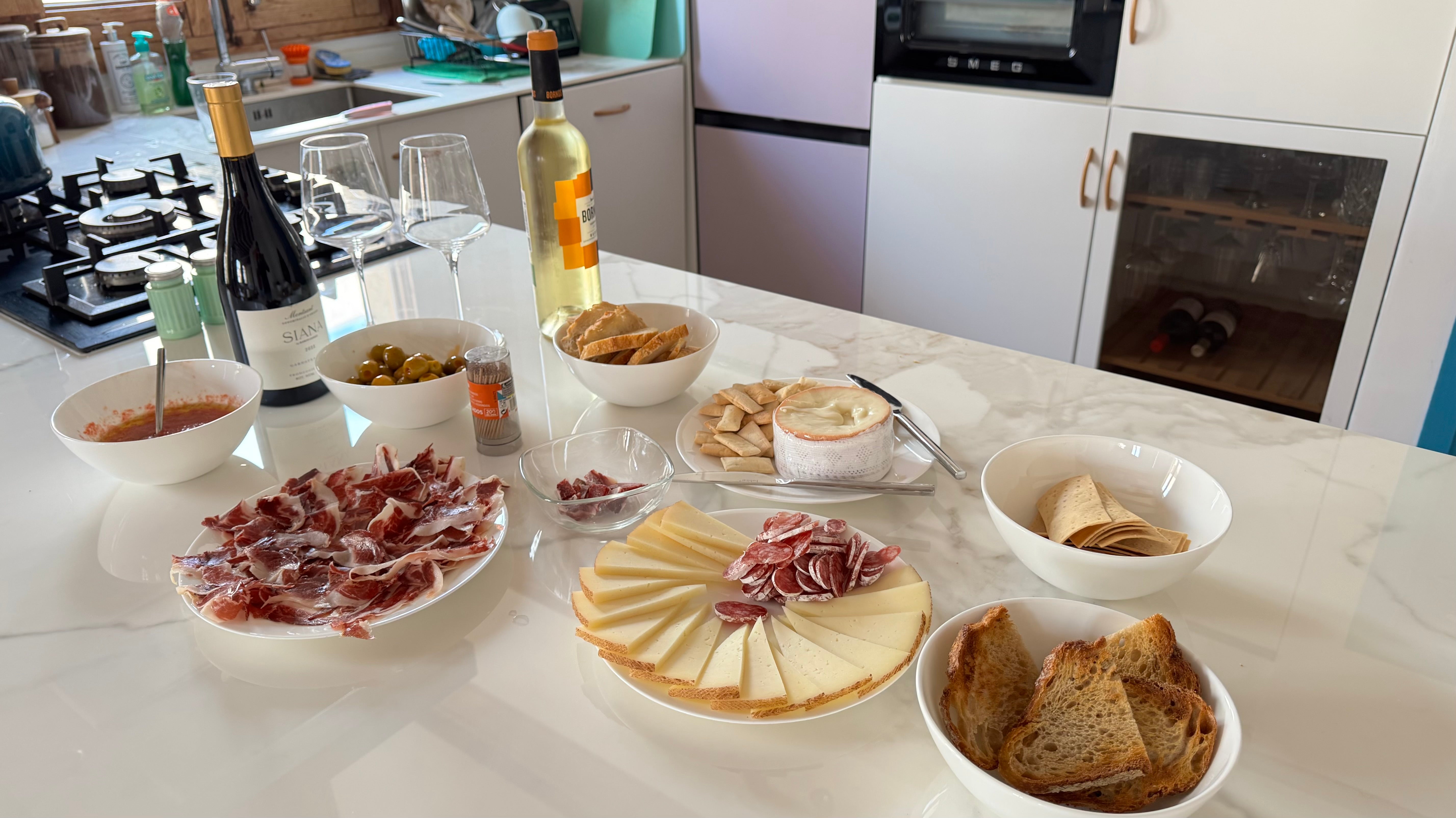 Despaña x Stefi and the Spanish Prince Bundle